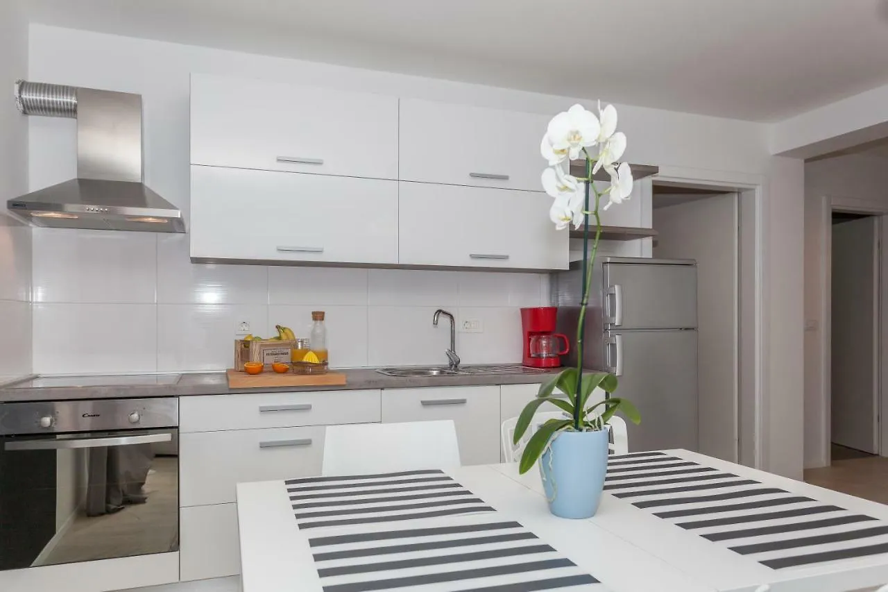 Apartmani Pocco Locco Biograd Na Moru Chorvatsko